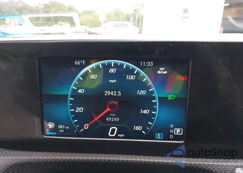 2019 Mercedes-Benz A 220 4Matic z USA, uszkodzony, nr VIN WDD3G4FB0KW035569